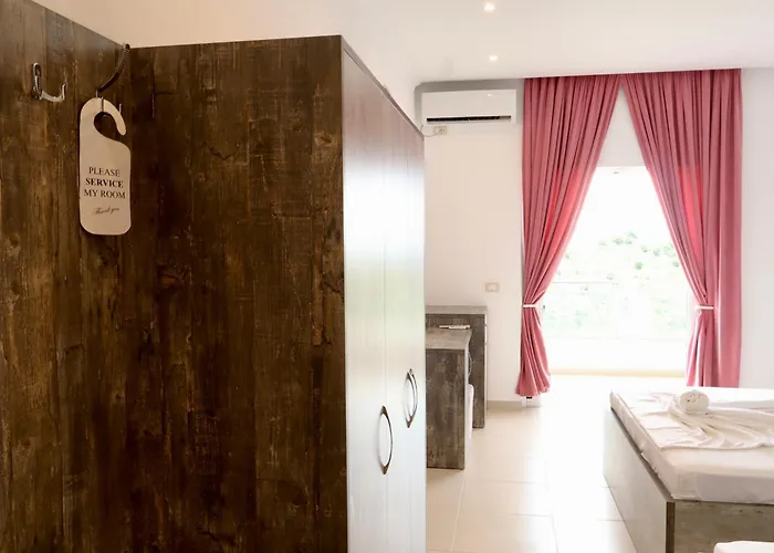 Mucobega 2 4* Saranda